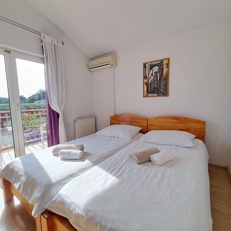 Rooms Slavica Okrug Gornji Quarto foto